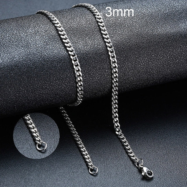 Twisted Rope Figaro Necklace in silver-tone stainless steel featuring a Cuban chain design, 3mm width, with a clasp closure.